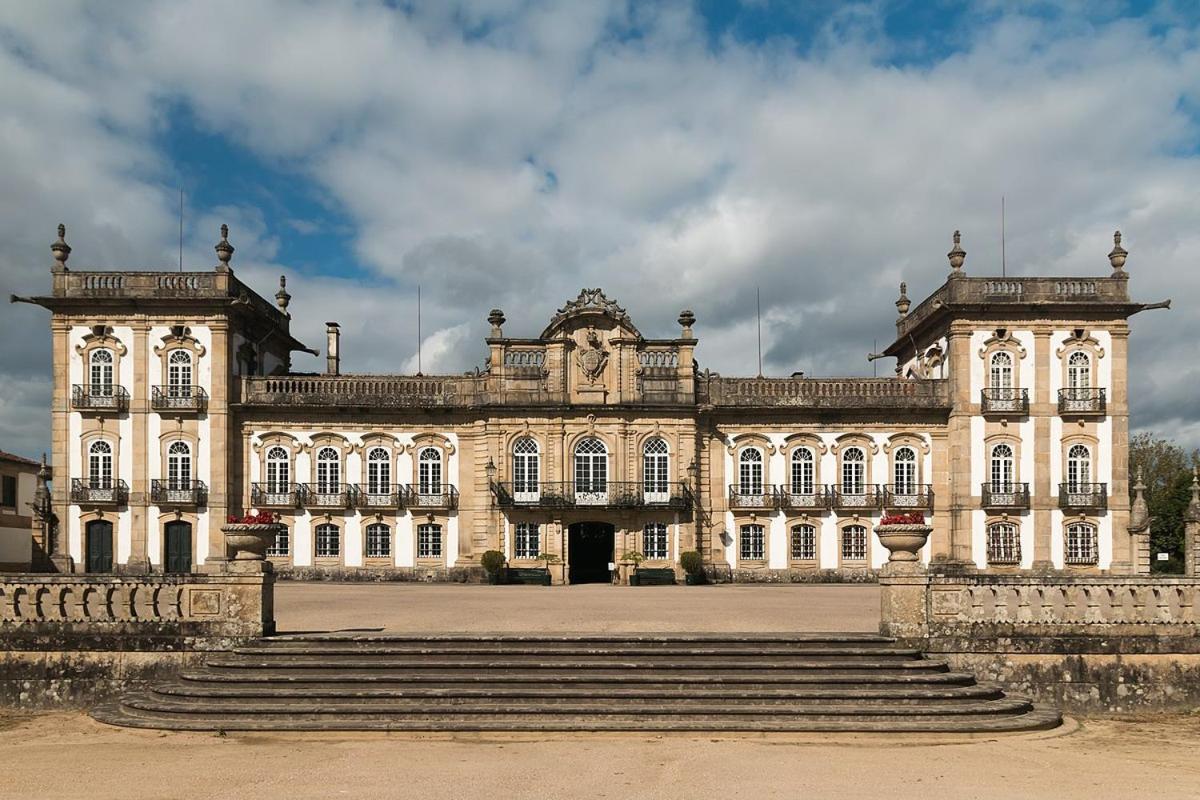 Vilar Rural - Casa Dos Avos Apartment Tangil