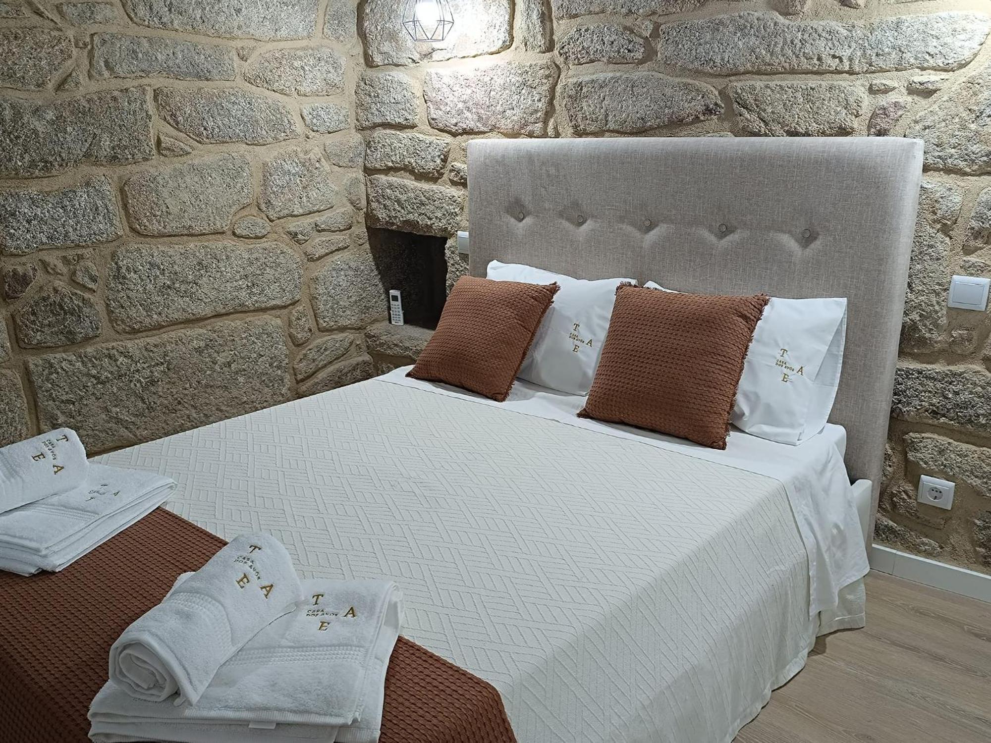 Vilar Rural - Casa Dos Avos Apartment Tangil